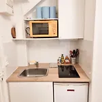 Exigehome-Versailles A 2 Pas Du Chateau